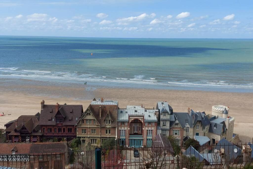 Appartement 4 pers - VUE MER Trouville-sur-Mer Eksteriør bilde